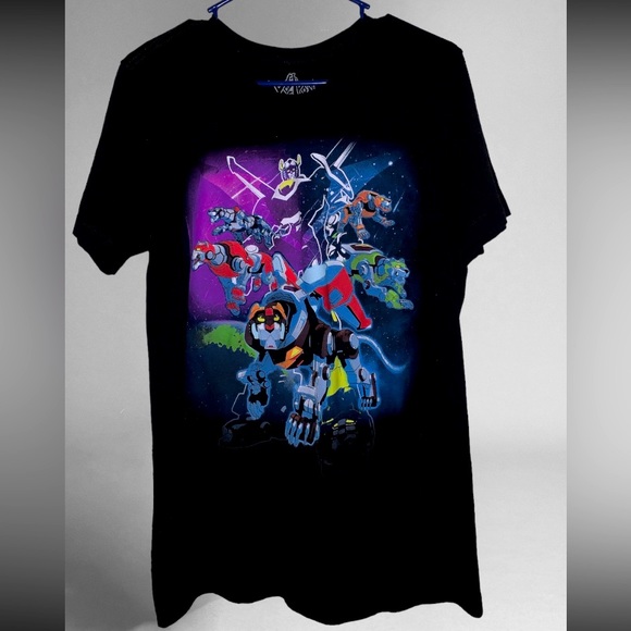 Like New/New w/o tag VOLTRON Defender Of The Universe Medium Black Graphic Tee - Picture 2 of 6